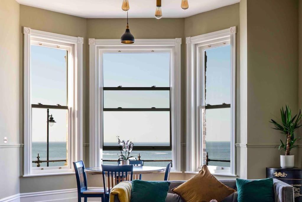 Beachfront Luxury Home With Spectacular Sea Views Herne Bay Exterior foto